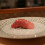 鮨 尚充 - 中とろ