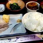 Maruma Izakaya - イワシ刺し定食♪ご飯はおかわりできます！