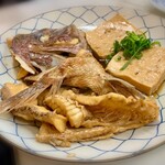 234130443 - 鯛あらだき 900円