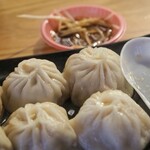 梁山泊小籠湯包 - 