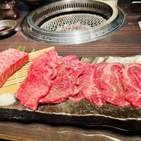 焼肉 青山外苑 - 