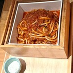 ザ タヴァン グリル＆ラウンジ - 