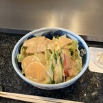 鉄板焼 桂 - 伝統の桂サラダ