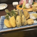 ウミネコ - 牡蠣と、三浦野菜の天ぷら　かぼちゃがあまい！