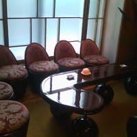 銀座うかい亭 - 凡人の我々には全く似合わないウェイティングスペース
