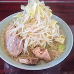 ラーメン 大高山 - しお　野菜普通、背脂マシ、ニンニクあり、生姜あり、玉ねぎ少し