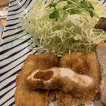 築地鳥たけ - 辛子味噌を付けて食べてます。