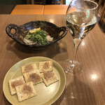 Umeda Baruitariashokudouchi Ma - 生牡蠣が美味い、お代わりしたかったが、まだまだ他のメニューも頂きたいのでグッと堪えて
