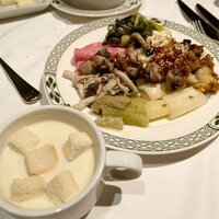 ロウリーズ・ザ・プライムリブ 恵比寿ガーデンプレイス店 - 