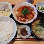 ひょっとこしま - ■(日替り)鶏の網焼き定食 900円(内税)■