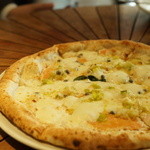 カナルカフェ - ランチのピッツァ