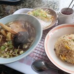 古澤ラーメン - 醤油ランチ　チャーハン&目玉焼き付き　¥780