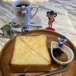 カフェタナカ - 1番安いモーニングや。