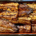 うなぎ料理 あつみ - 特上重（肝吸い変更は+50円）　屈指の鰻量！