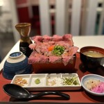 ザ・ローストビーフライス JYU - 牛ひつまぶし重　肉増し