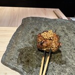 焼き鳥と酒 紫垣 - 