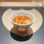 クッチーナ - 飛騨牛の出汁スープ