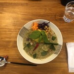 ダイニングカフェ バンビ - グリーンカレー