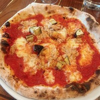 PAPPARE NAPOLI - ナスとツナのピッツァ