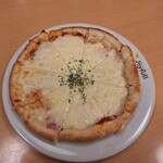 Joi Furu - チーズたっぷりベーコンピザ