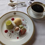 メインダイニングルーム - 