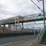 中華そば みたか - 跨線橋遠景　北口方面から