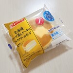 ファミリーマート - 料理写真:チーズ蒸しケーキのミルククリームサンド♪❤️