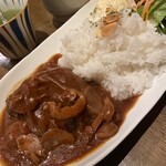 アイリッシュパブ・ザ・ハカタハープ - ハンバーグはデミグラスソース