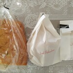 Rabuthikkudojoerurobushon - 3種類のパン買いました