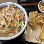 丸亀製麺 - ちゃんぽんうどん特&舞茸.ちくわ