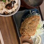 ウミコヤ38 - 牡蠣飯450円　貝汁380円　鯛フライ480円