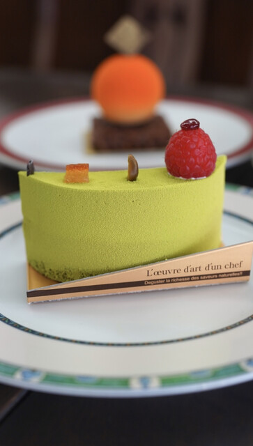 Parlour Laurel photo