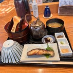 おひつ膳 田んぼ - 