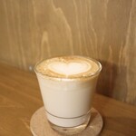 Brunch Cafe UALLEY - カフェラテ