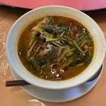 中華料理 唐韻 - 牛肉とほうれん草の酸辣湯麺