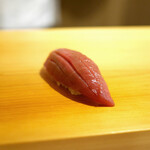 鮨 あらい - 「大間の本鮪血合いぎし」