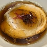 麦処 八と丁 - つけ汁（醤油）