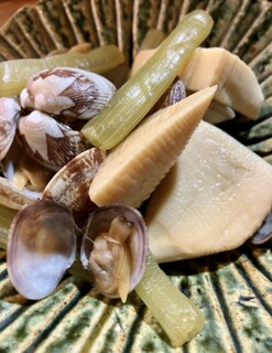 Daidoko Yaburegasa - 筍と浅利の煮物