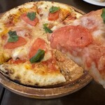 トラットリア シェ ラパン - 