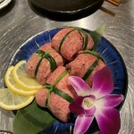 焼肉 タンとハラミ。 - 