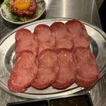 焼肉 タンとハラミ。 梅田中通り店 - 
