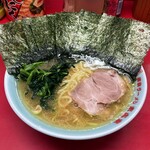 末広家 - ラーメン900円硬め濃いめ？海苔増し150円。