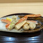 金澤 せつ理 - 蟹・筍・帆立・タラの芽（）の陶板焼き