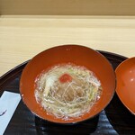 金澤 せつ理 - 蓮根饅頭の蟹餡掛け