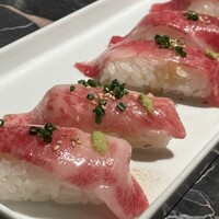 肉料理 KOJIRO - 和牛あぶり寿司