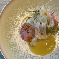 ベージュ アラン・デュカス 東京 - 