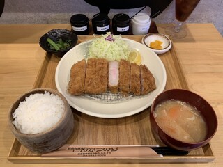 豚肉料理専門店 とんかつのり - 上ロースかつランチ('24/02/08)