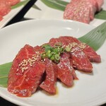 老舗精肉店直送 千種焼肉 飛騨牛の奴隷 - 