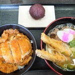 Sukesan Udon - しあわせセット　ミニカツ丼＆ミニ肉ごぼ天うどん(ミニおはぎ付)