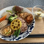 ベジタリアン料理弁当 香色茶坊 - 